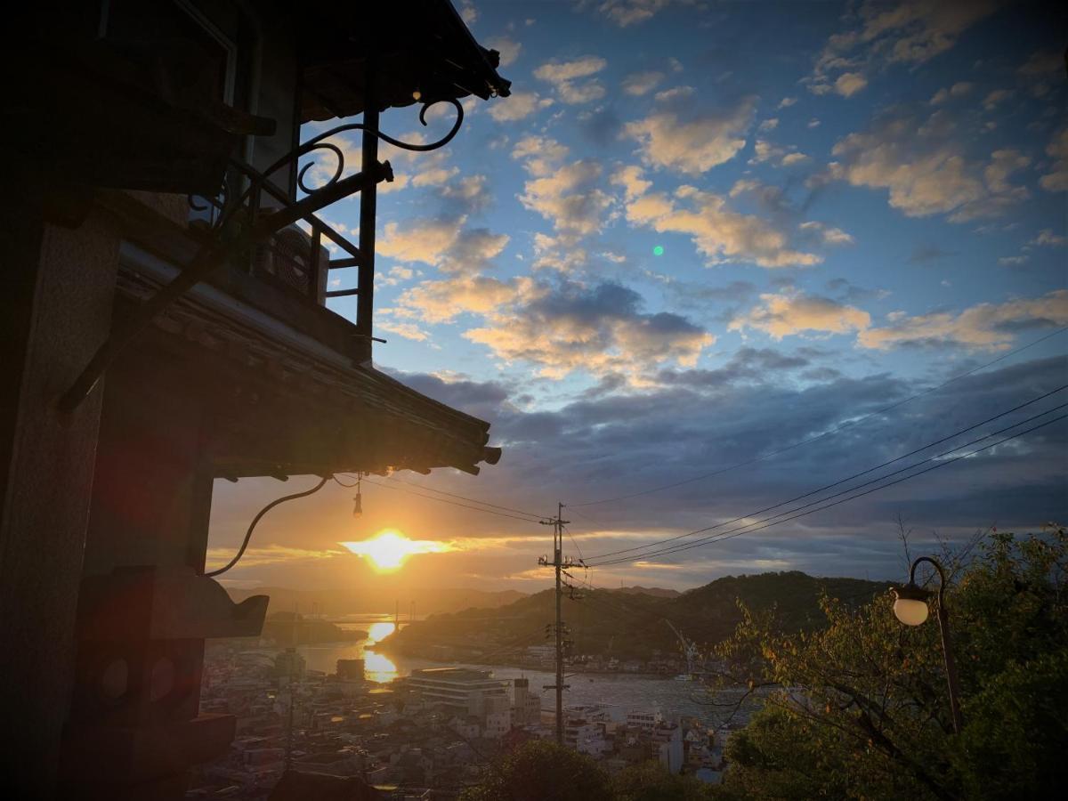 Onomichi Guest House Miharashi-Tei Extérieur photo