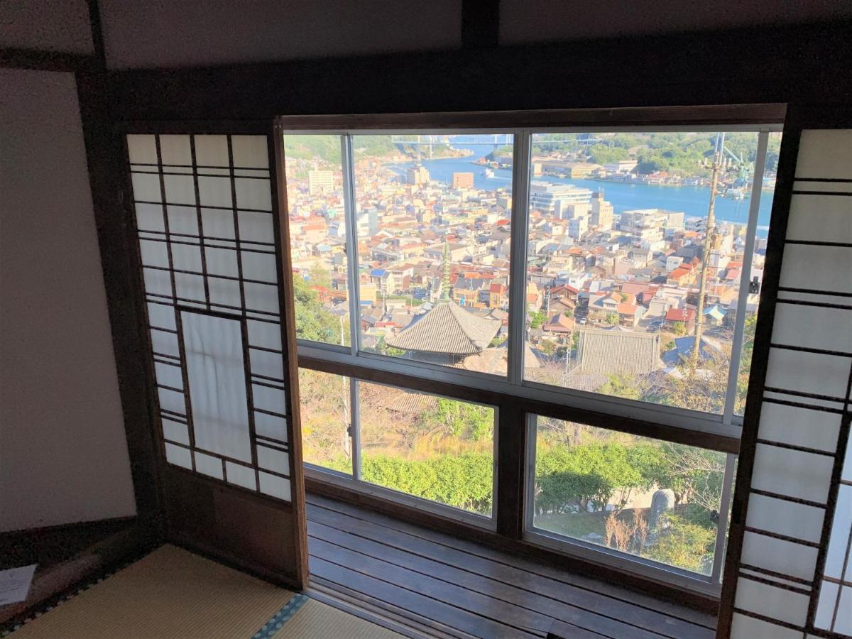 Onomichi Guest House Miharashi-Tei Extérieur photo