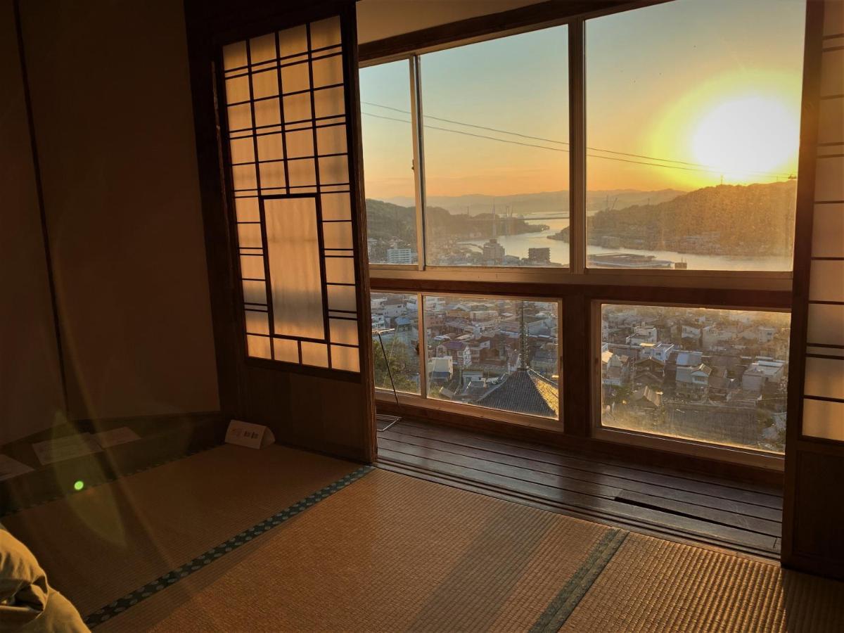 Onomichi Guest House Miharashi-Tei Extérieur photo